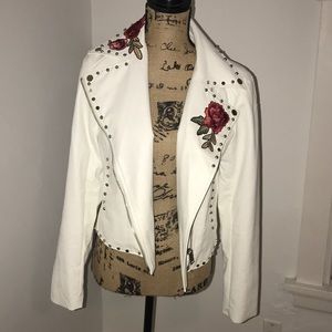 Forever 21 white faux floral embroidered jacket